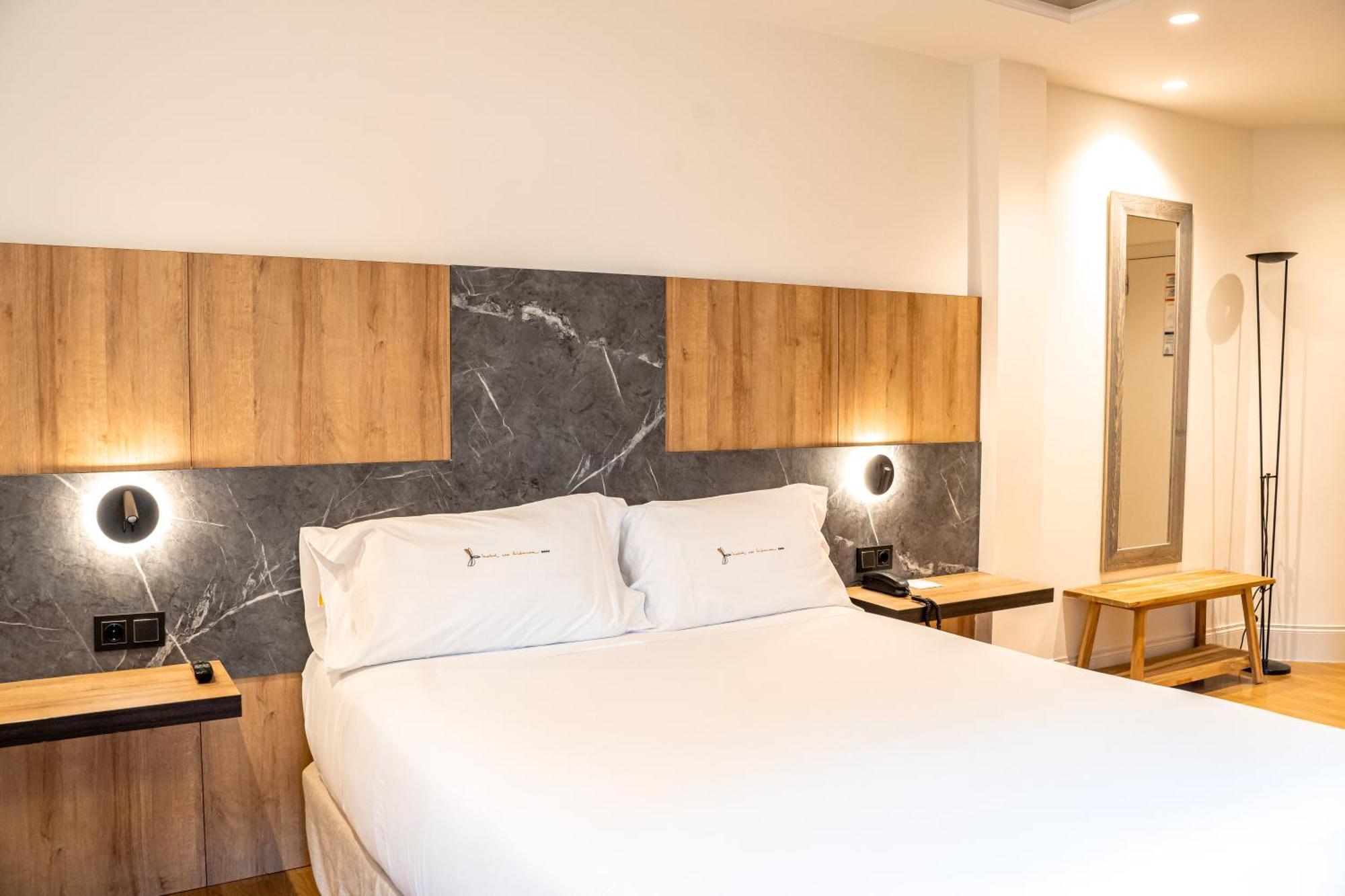 Hotel Rio Bidasoa Хондарибия Екстериор снимка