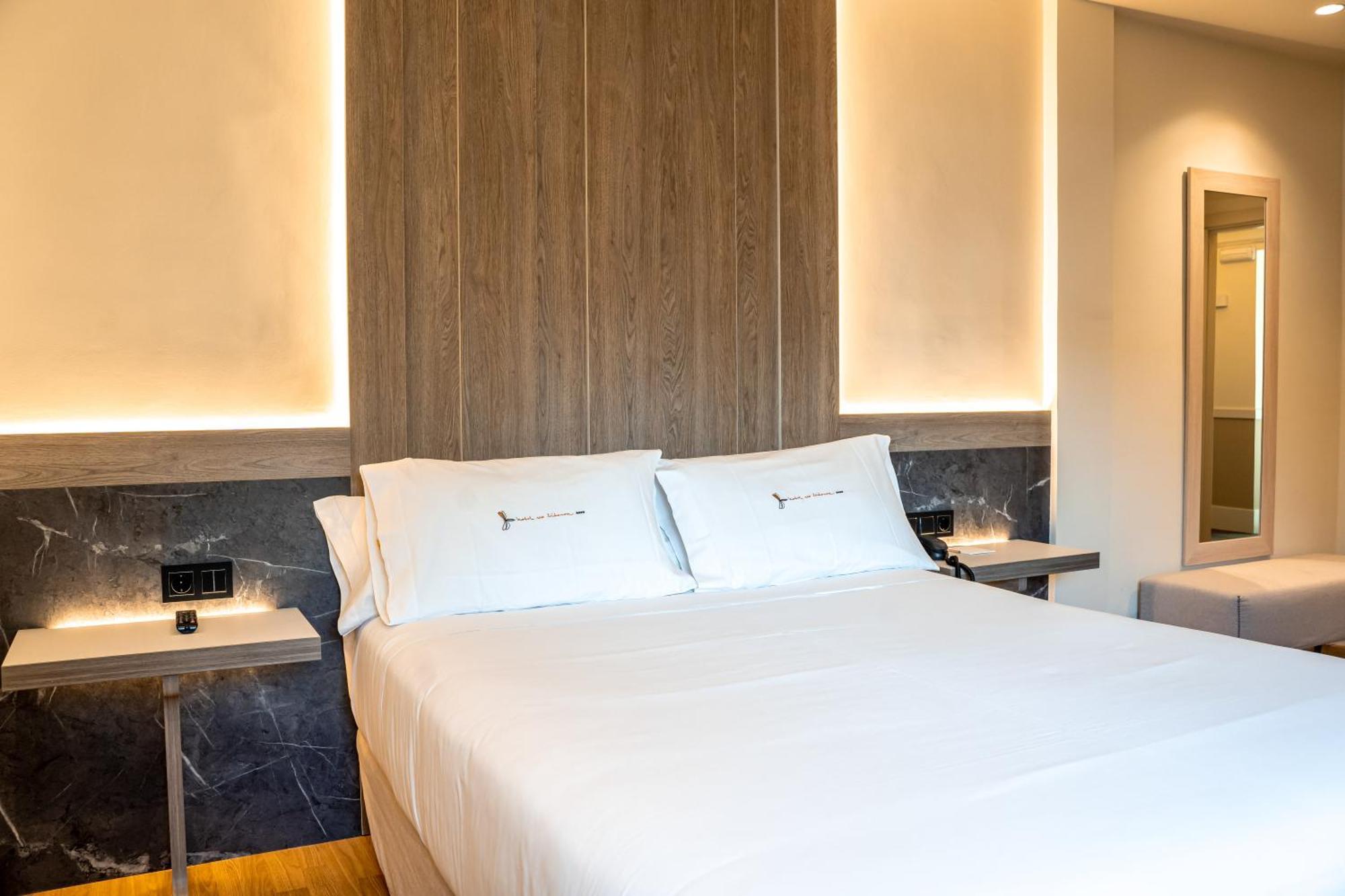 Hotel Rio Bidasoa Хондарибия Екстериор снимка