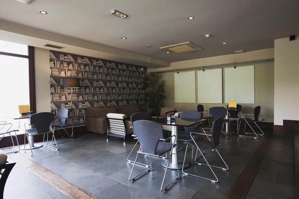 Hotel Rio Bidasoa Хондарибия Екстериор снимка